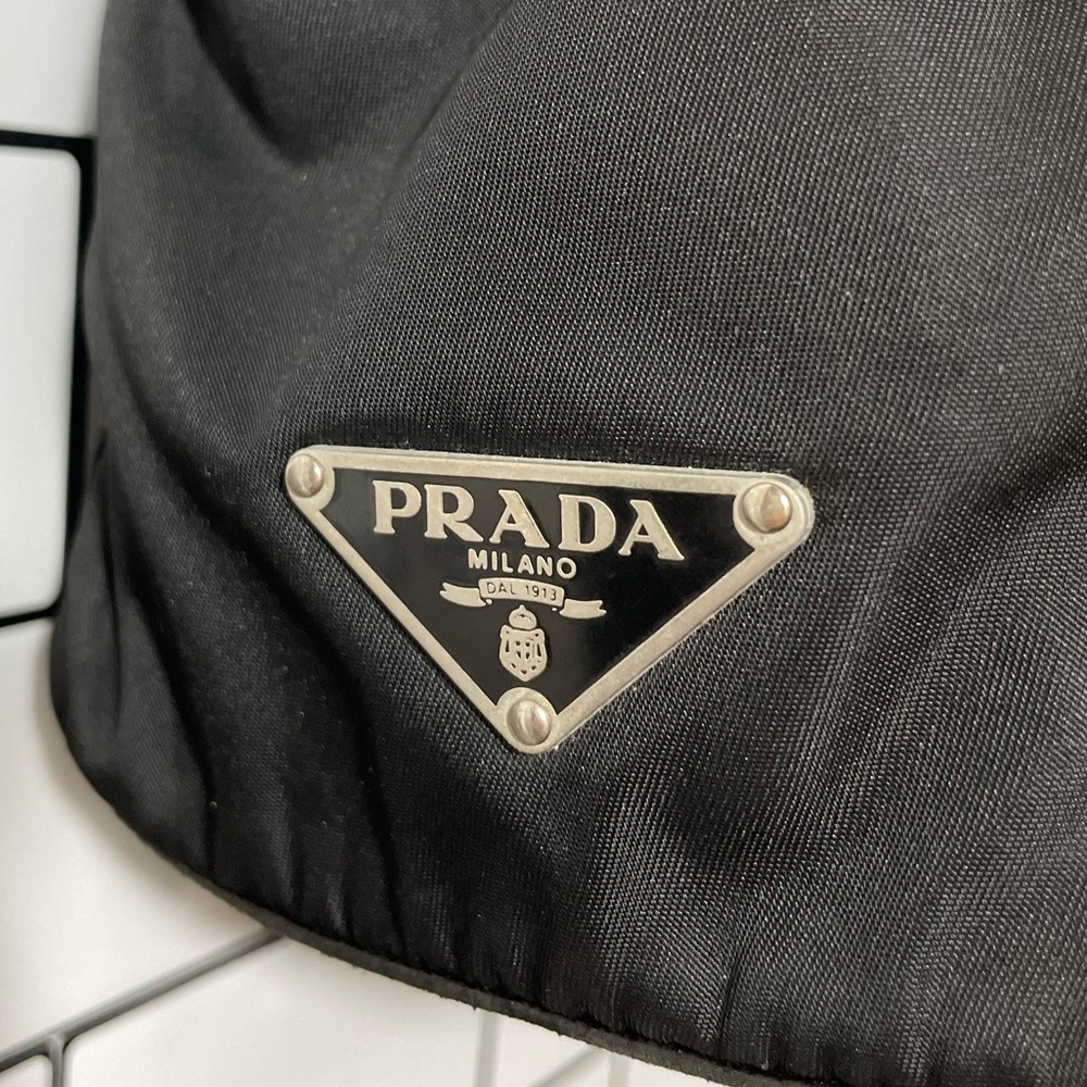 Vintage Prada Tessuto Twist - Picture 7 of 10
